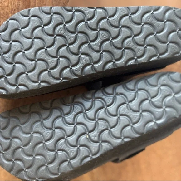Birkenstock Black Sandals with Contoured Footbed - 39 - Picture 2 of 5